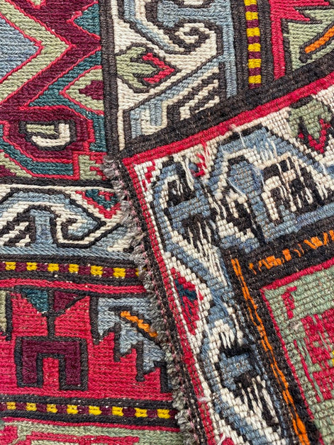 Caucasian Sumak 5'11 x 10'8