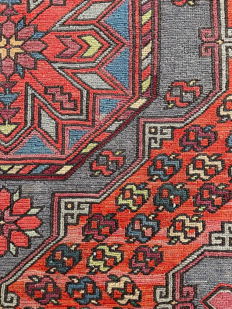 Caucasian Sumak 6'9 x 10'11