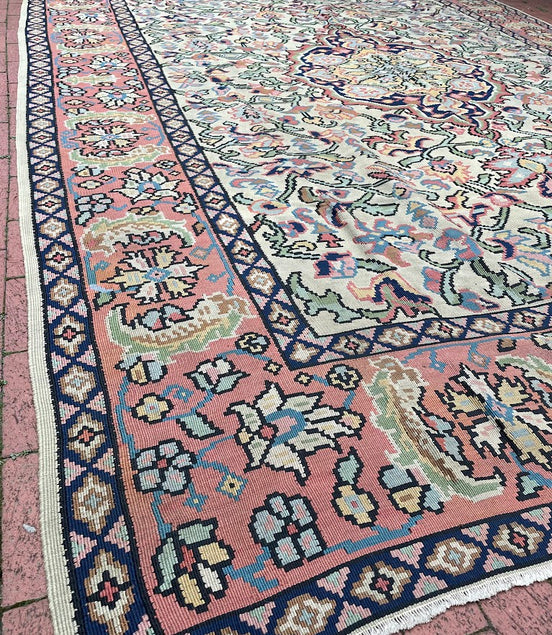 Bessarabian Kilim 8'8 x 11'8