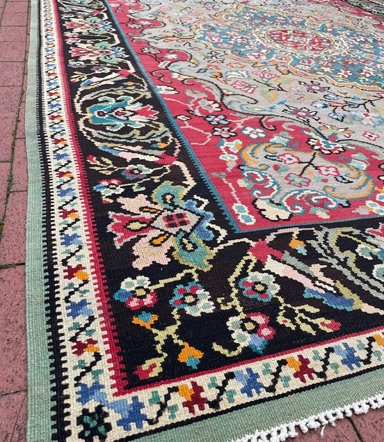 Bessarabian Kilim 7'5 x 10'10