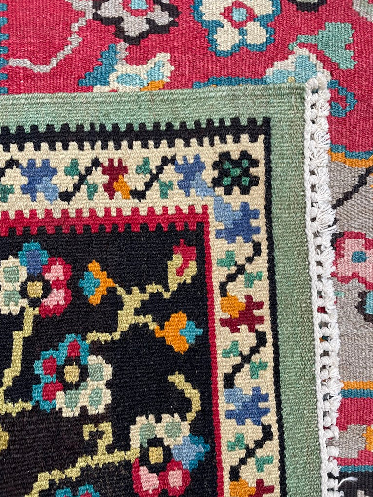 Bessarabian Kilim 7'5 x 10'10