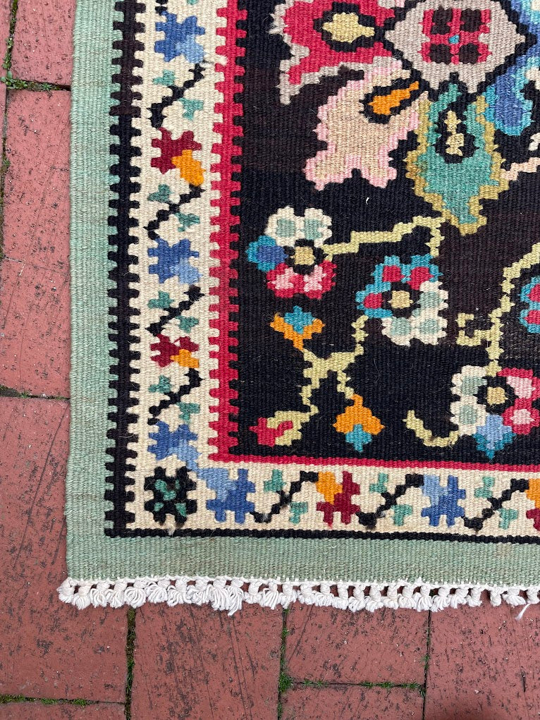 Bessarabian Kilim 7'5 x 10'10