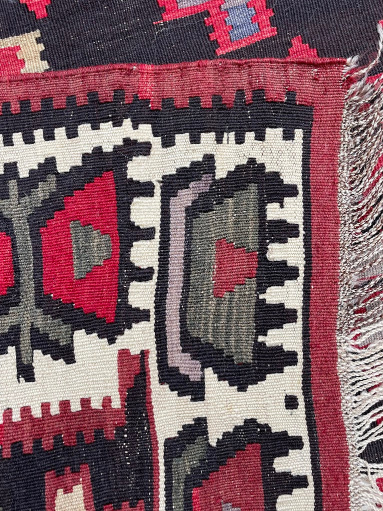 Caucasian Kuba Kilim 5'9 x 9'7