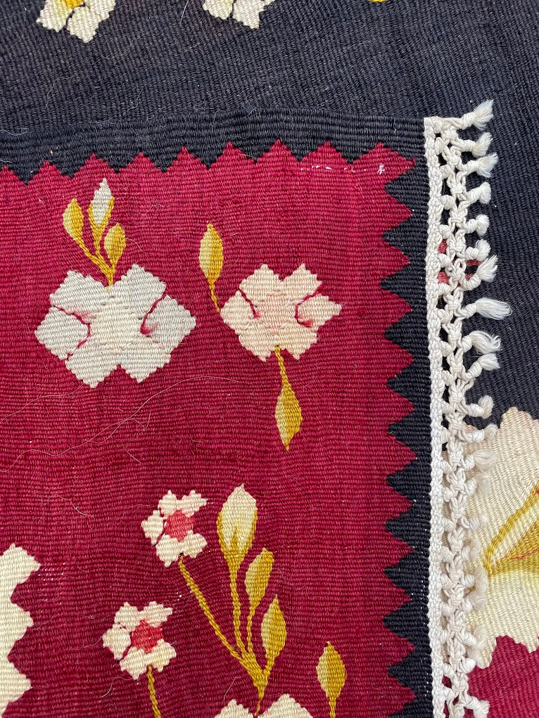 Ukranian Floral Kilim 6'6 x 9'9