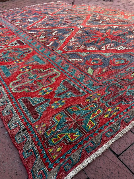 Caucasian Sumak 5'10 x 9'0
