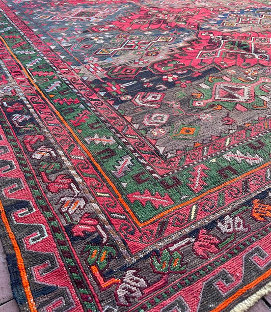 Caucasian Sumak 5'7 x 8'10