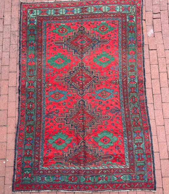 Caucasian Sumak 5'3 x 8'4