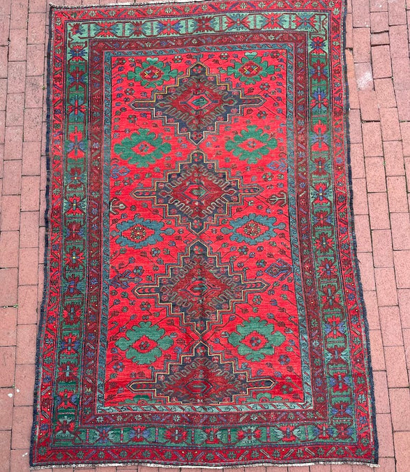 Caucasian Sumak 5'6 x 12'1