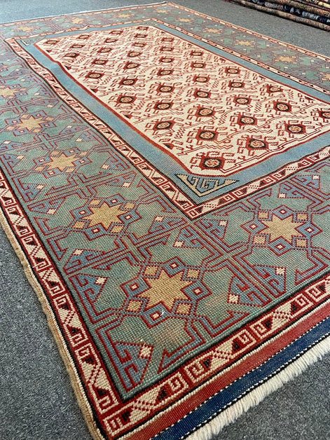 Turkish Milas 4'8 x 6'8