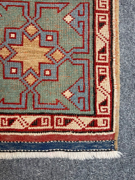 Turkish Milas 4'8 x 6'8