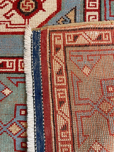 Turkish Milas 4'8 x 6'8