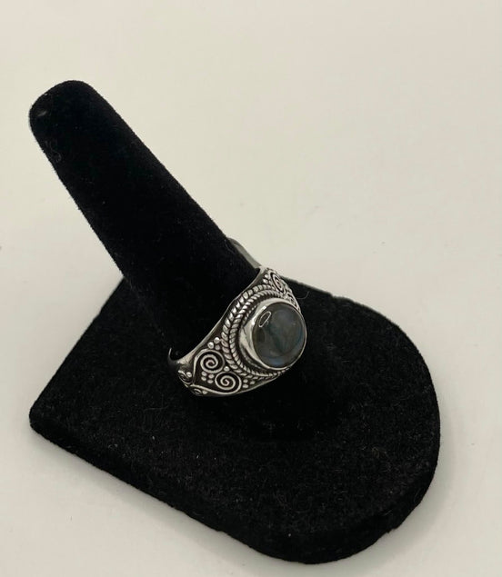 Labrodorite Silver Ring