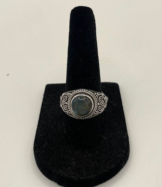Labrodorite Silver Ring