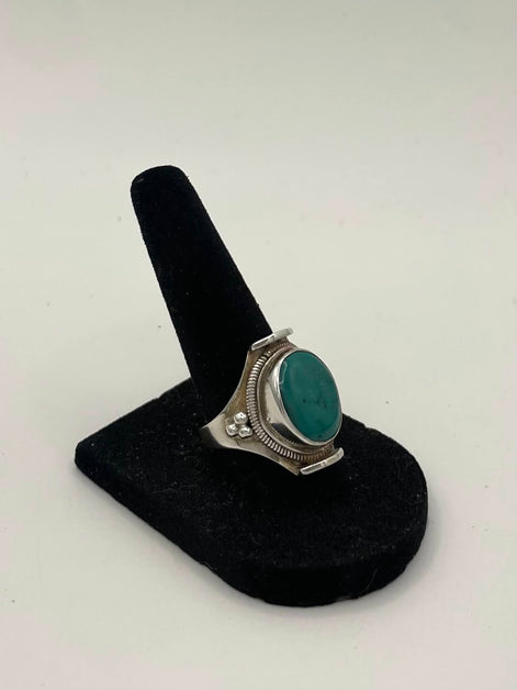 Turquoise Silver Ring
